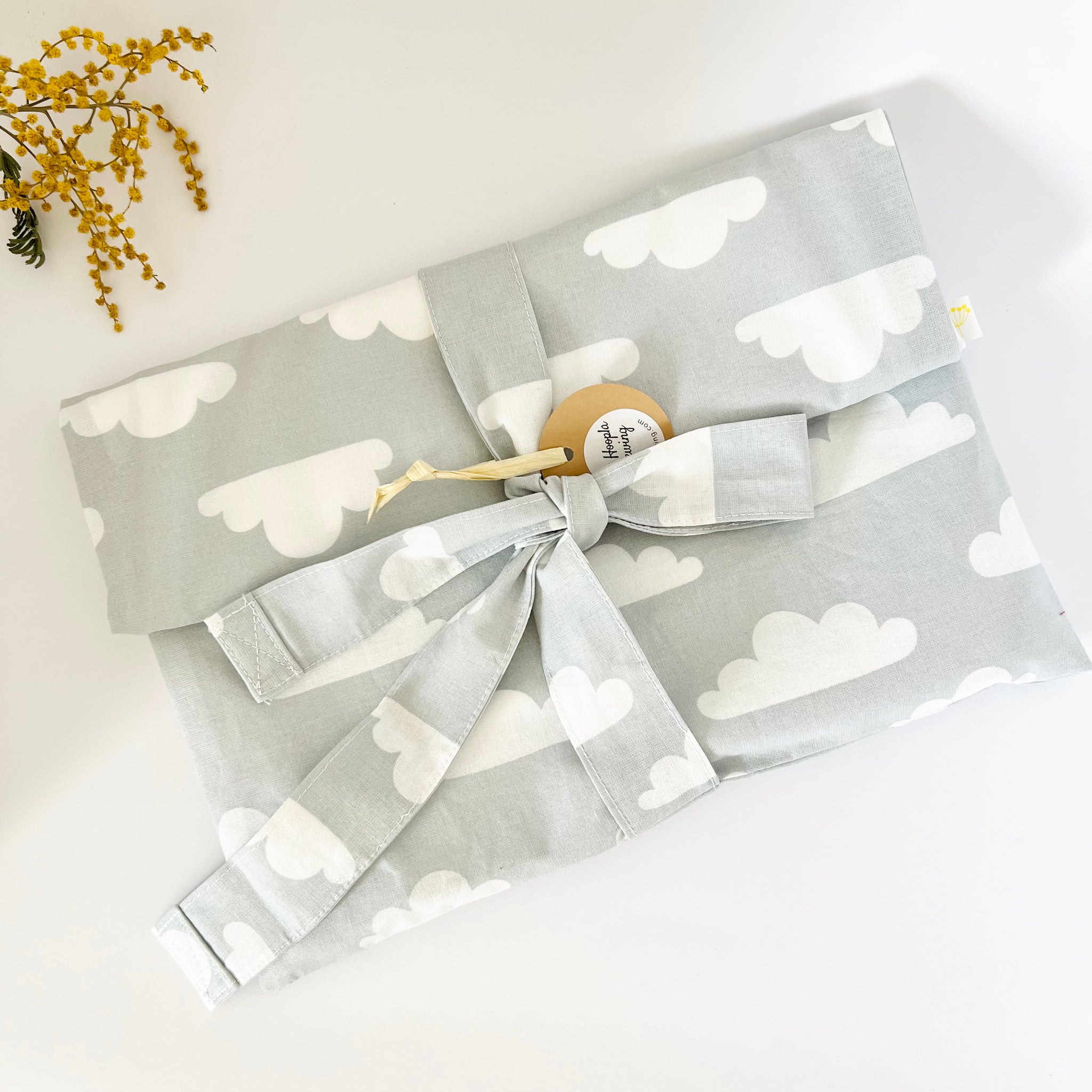 Kenyértartó zsák- szürke felhős