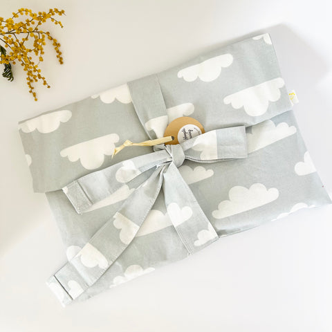 Kenyértartó zsák- szürke felhős